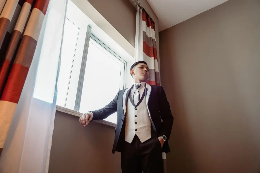wedding-photographer-jj02-1.webp