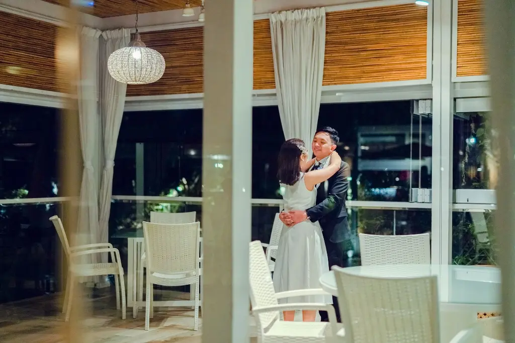 wedding-photographer-jj050-1.webp