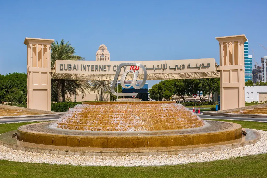 landscape-photographer-internetcity04.webp