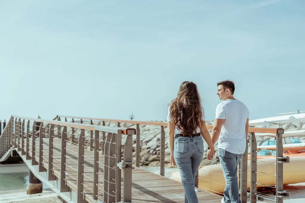 prenuptial-photographer-seaside017.webp