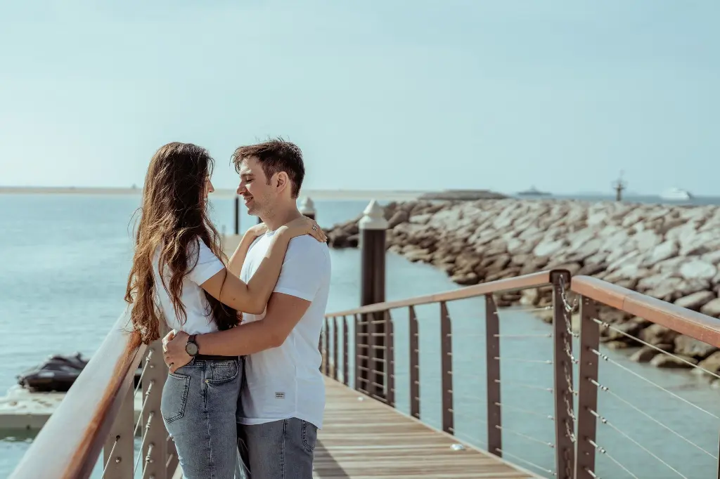 prenuptial-photographer-seaside027.webp