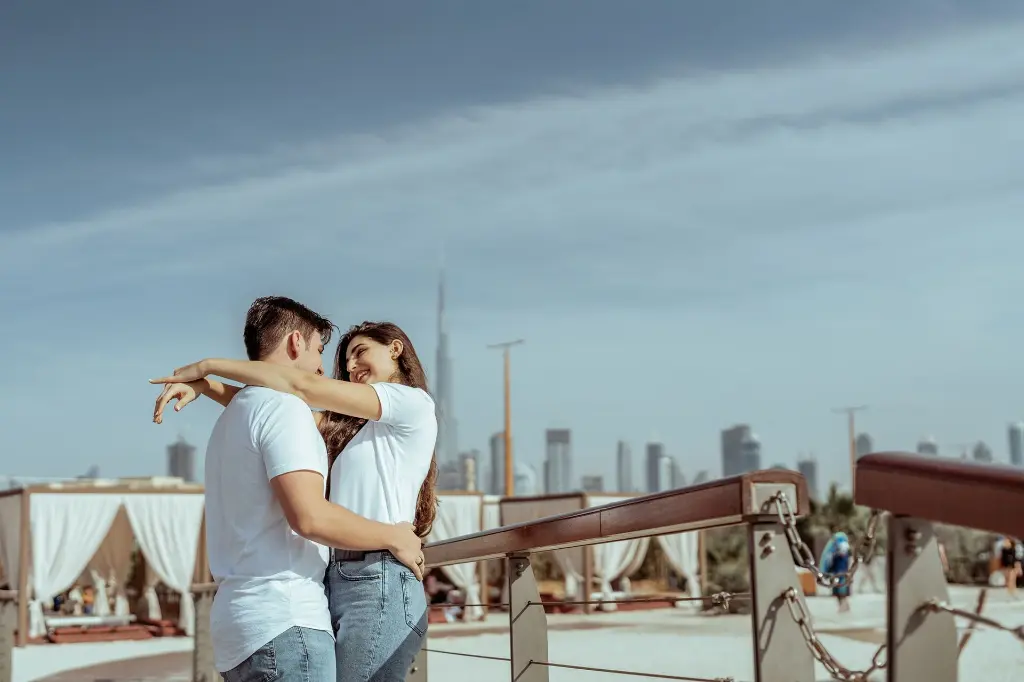 prenuptial-photographer-seaside029.webp