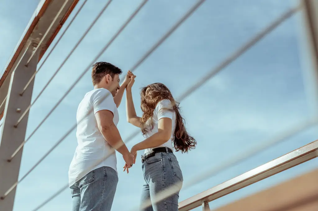 prenuptial-photographer-seaside047.webp