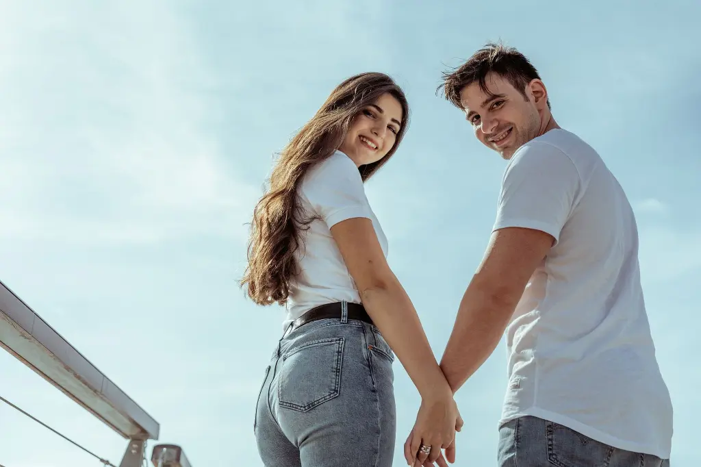 prenuptial-photographer-seaside039.webp