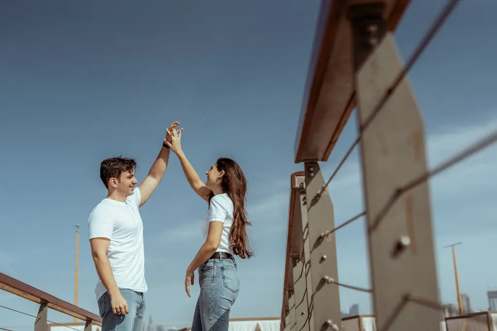 prenuptial-photographer-seaside032.webp