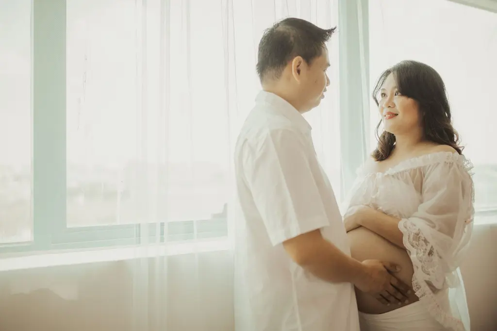 maternity-photographer-sharine047.webp