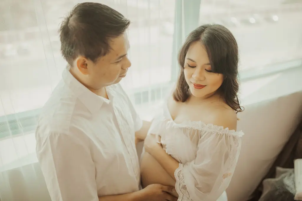 maternity-photographer-sharine048.webp