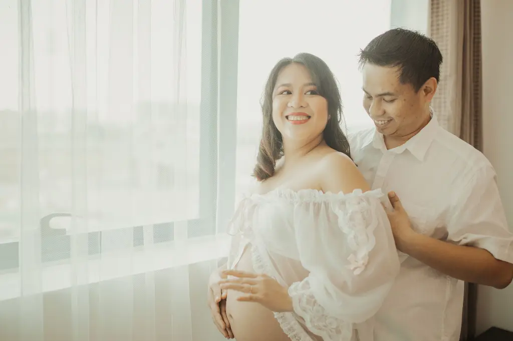 maternity-photographer-sharine052.webp