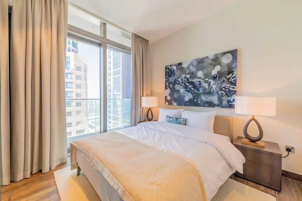 real-estate-photographer-jl3bra04.webp