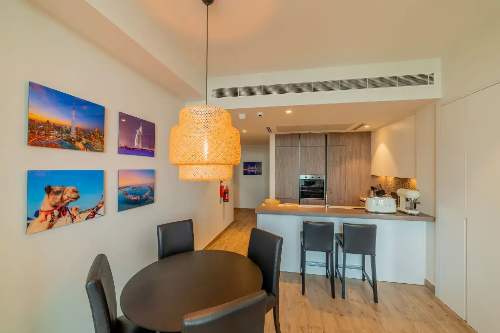 real-estate-photographer-jl1bra013.webp