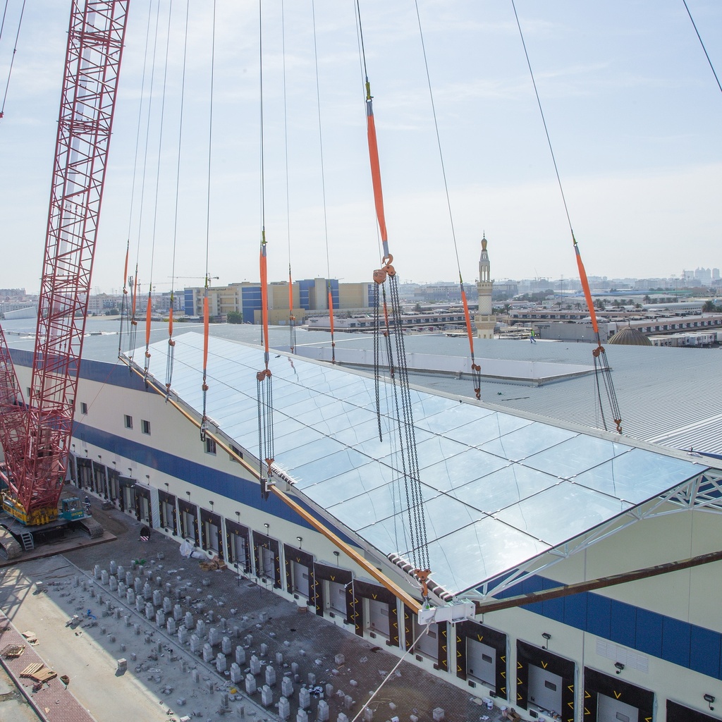 Installation Of Vegetable Market 3 Skylight

